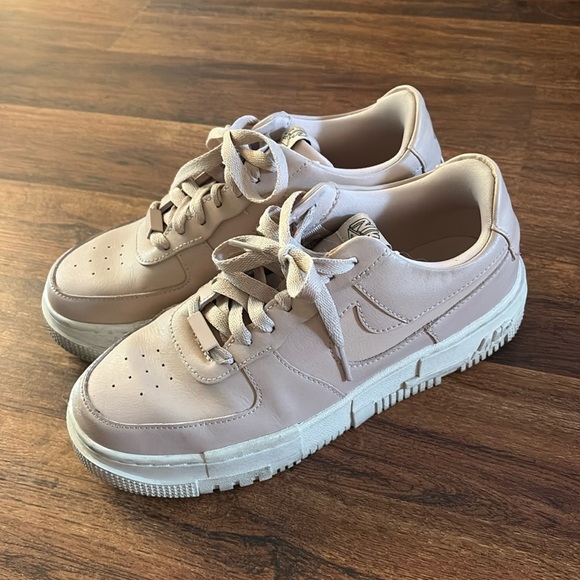 Nike Shoes - Nike Air Force Shoes